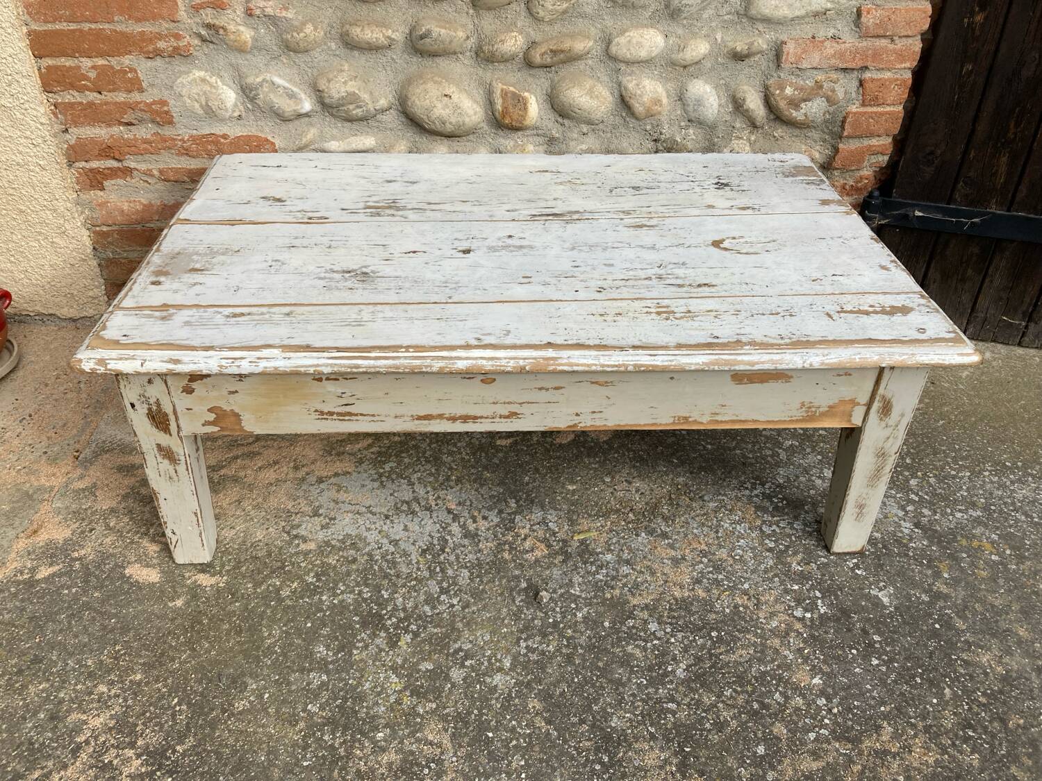 Farmhouse coffee table