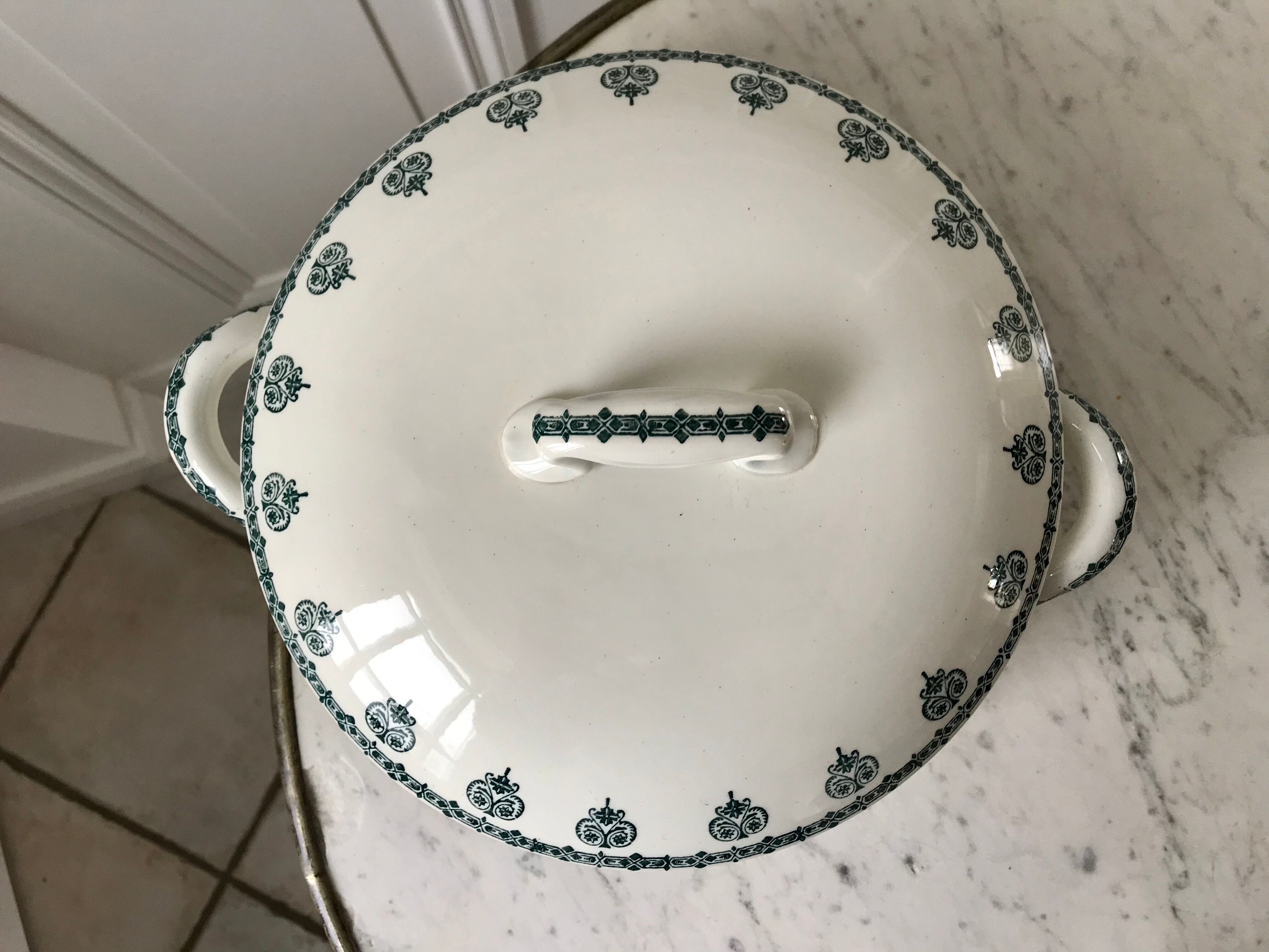 Tureen Terre de Fer Saint-Amand blue flowers model "Nancy" years 30-40