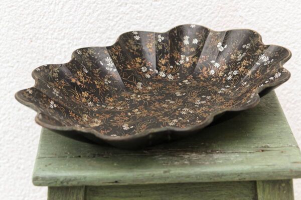 Corbeille en carton bouilli Napoléon 3