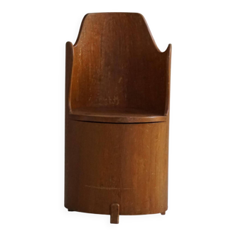 Modern Scandinavian style, Stump chair / "Kubstol" in pine, mid-20th century, 1950s.