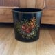 Basket in painted sheet metal Napoleon III signed black background and flowers