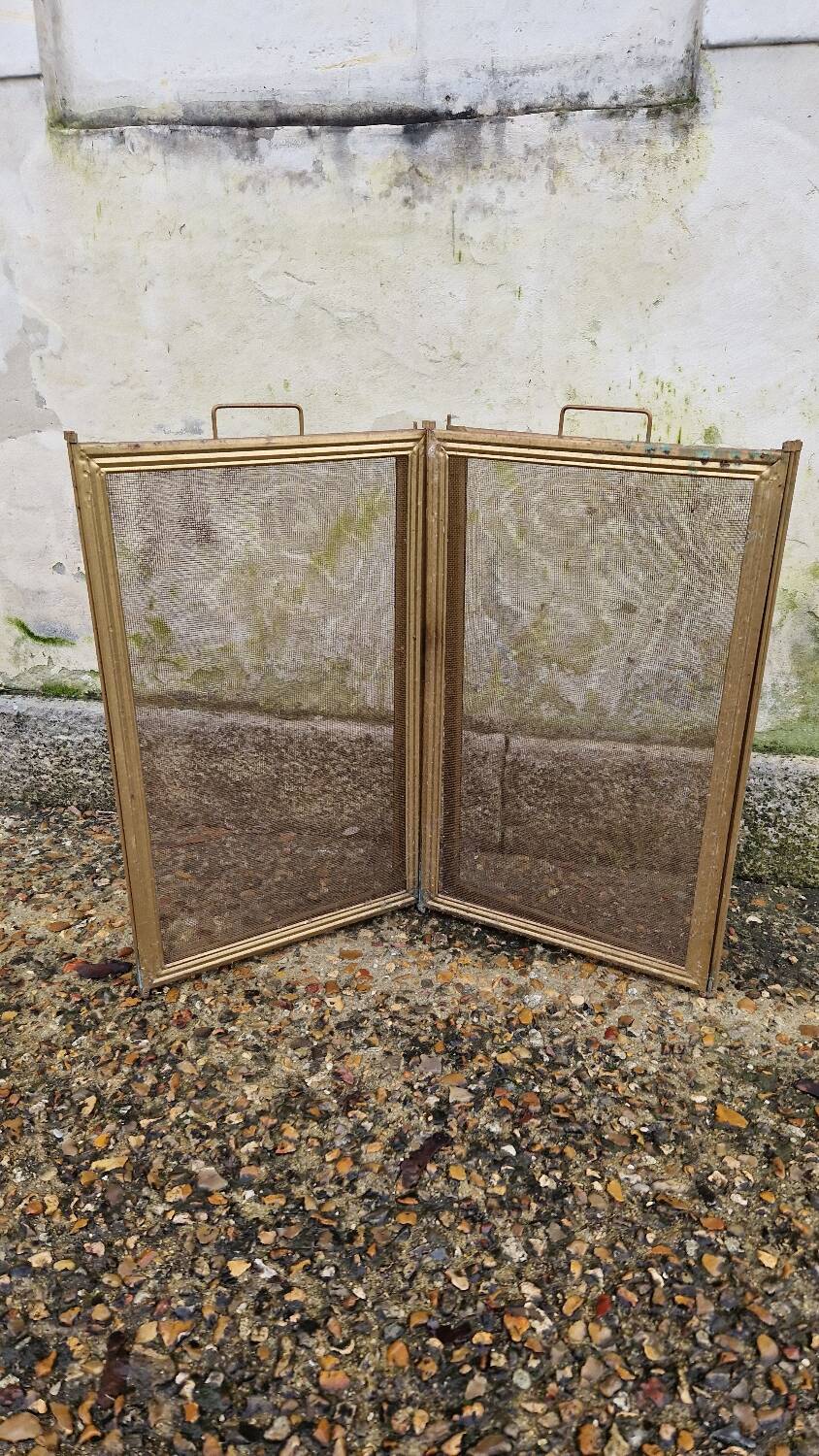 Brass fire screen