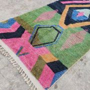 Handmade pure wool rug, size 150 x 250 cm