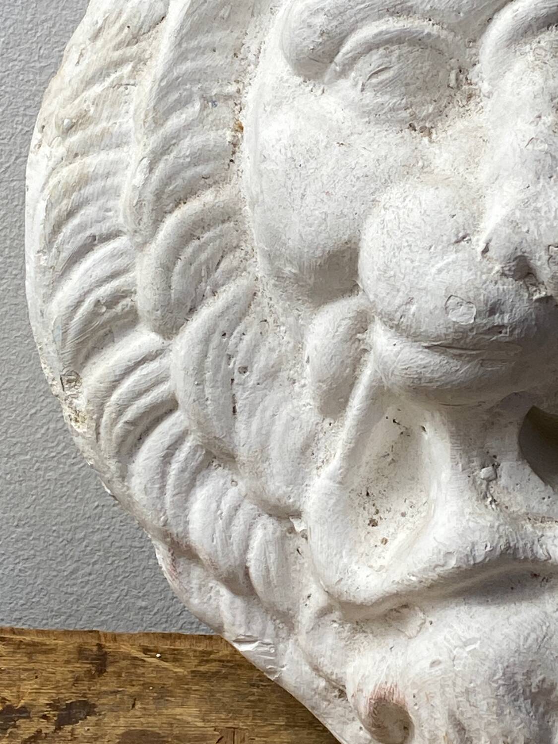 Lion head for fountain