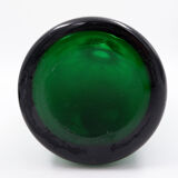 Green glass carafe from the 19th century - England, circa 1870.