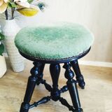 Napoleon III piano stool