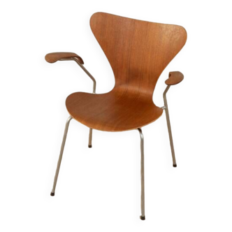 Fauteuil 3207, Arne Jacobsen