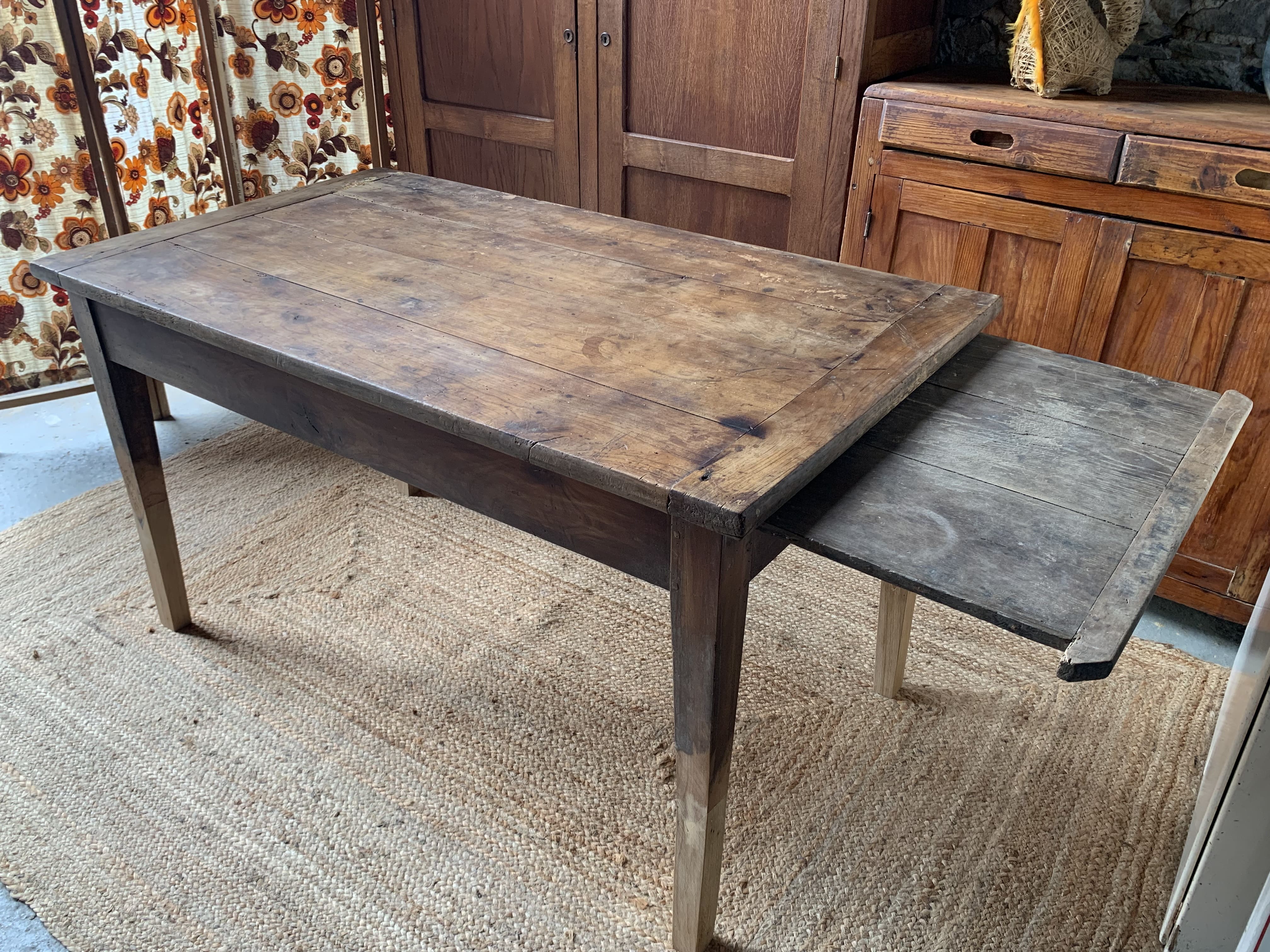 Farm table 1m33