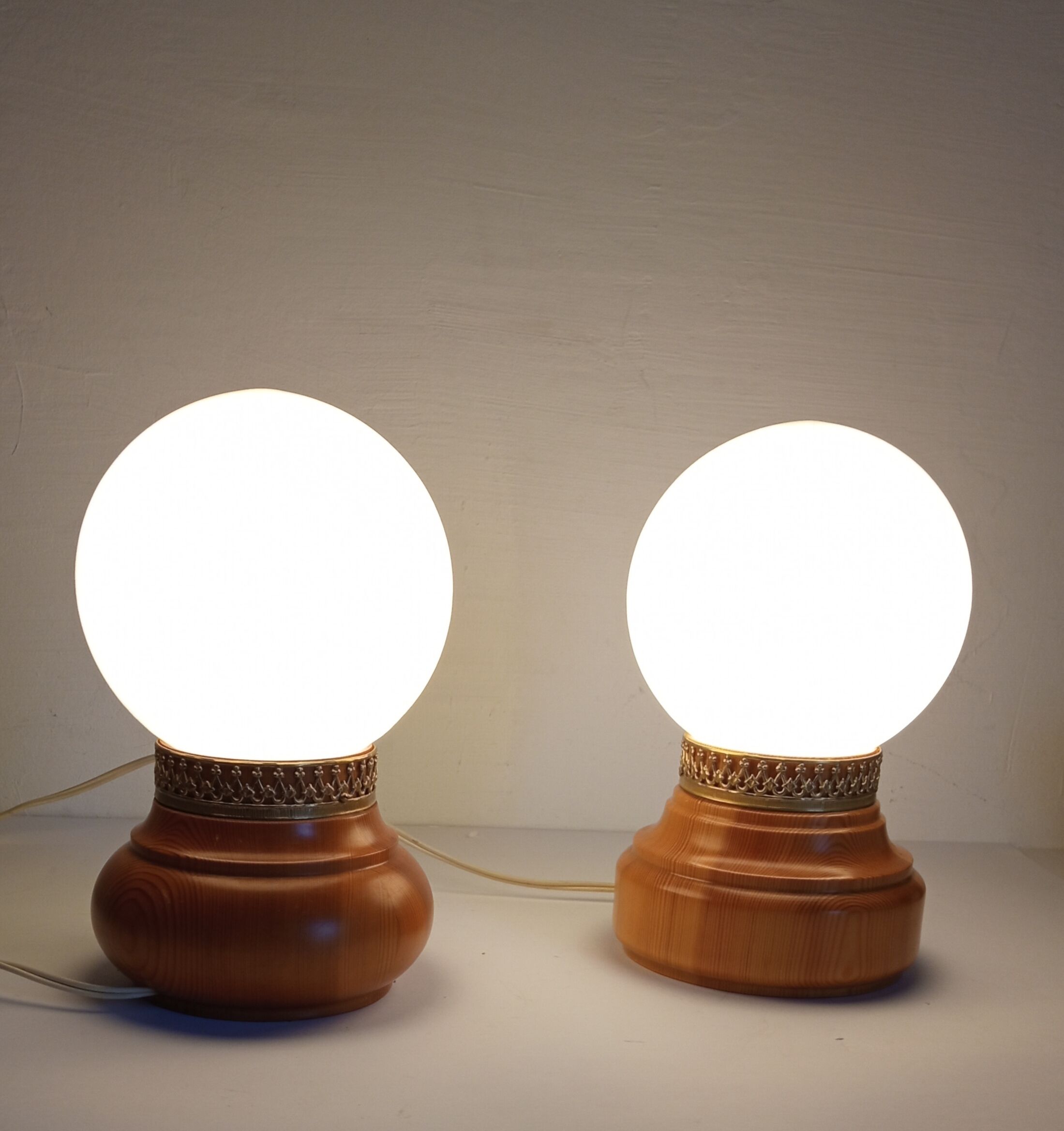 Paire de lampes de chevet vintage