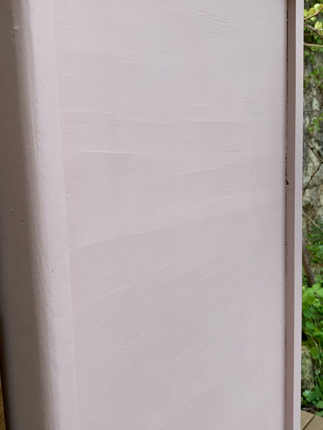 Vintage powder pink compass leg chest of drawers from the 1950s