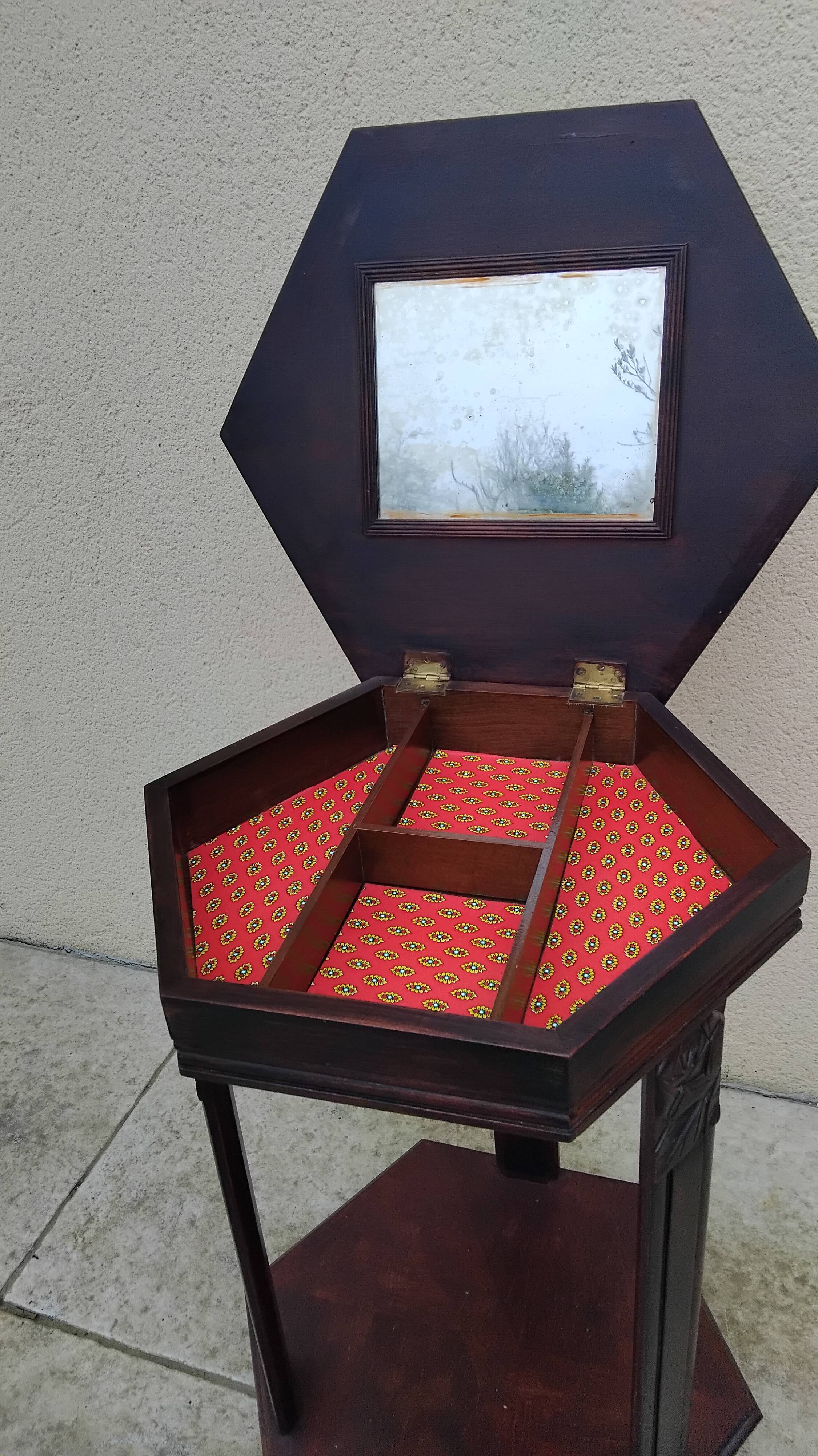 Vintage Art Deco powder room dressing table