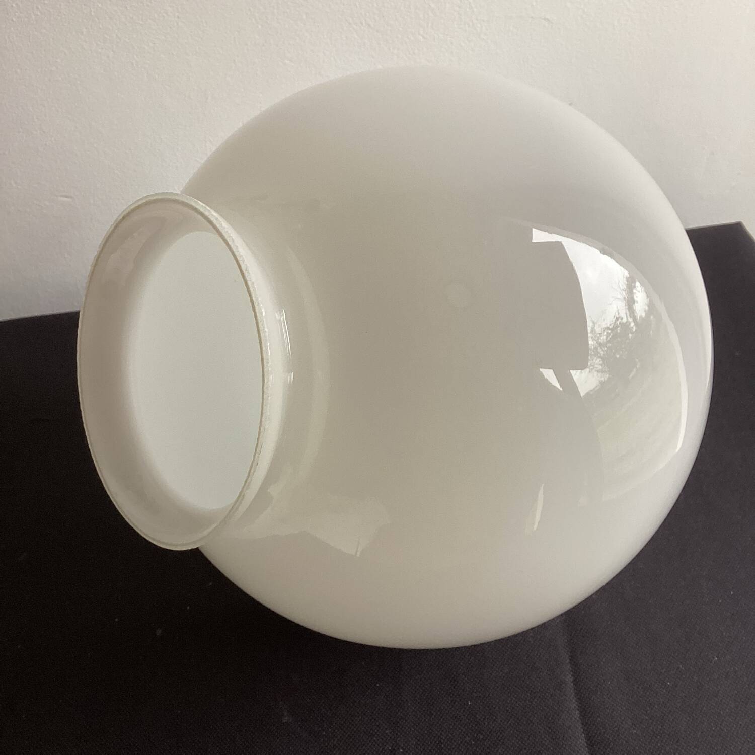 Opaline glass globe lampshade - vintage