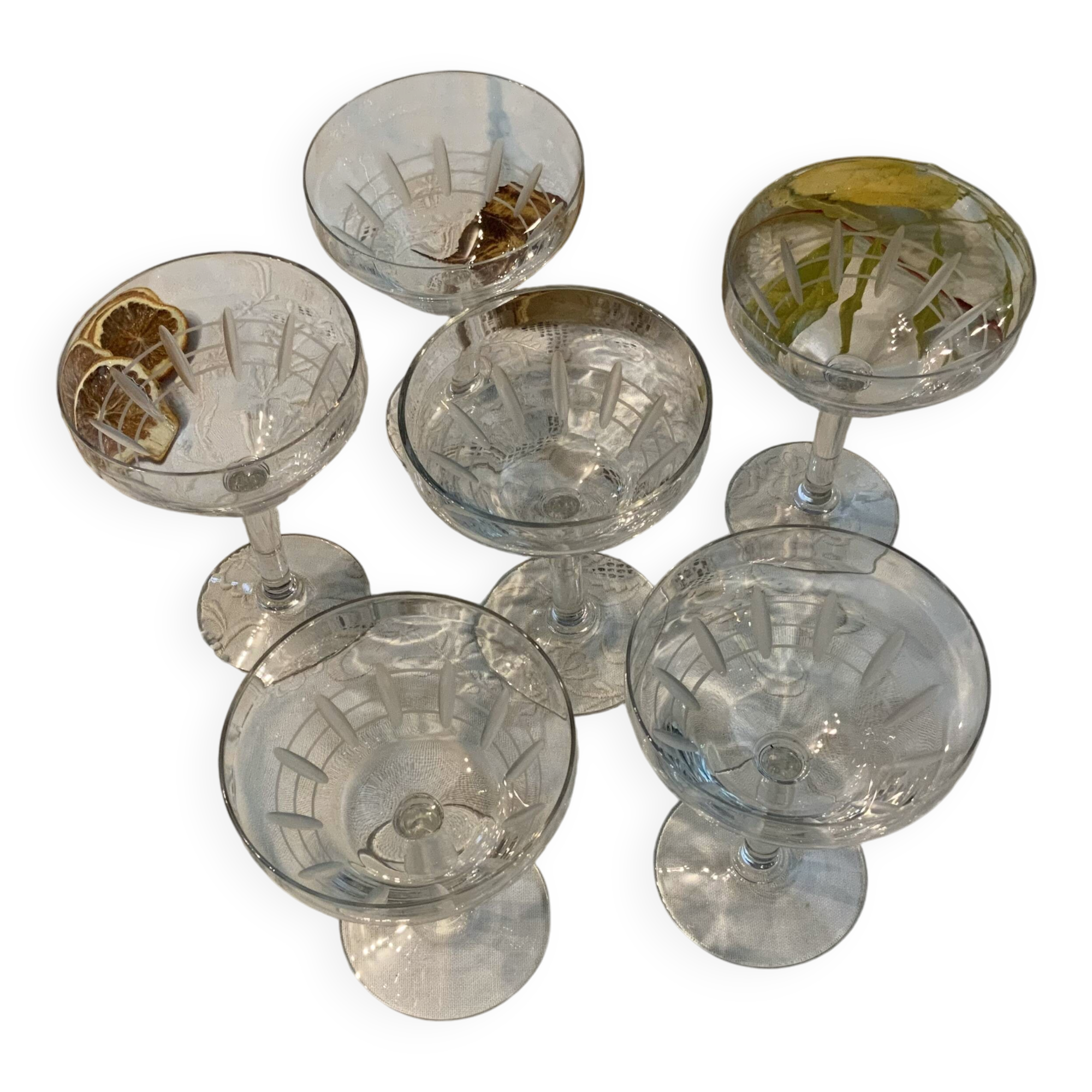 Set of 6 or 12 engraved crystal champagne glasses