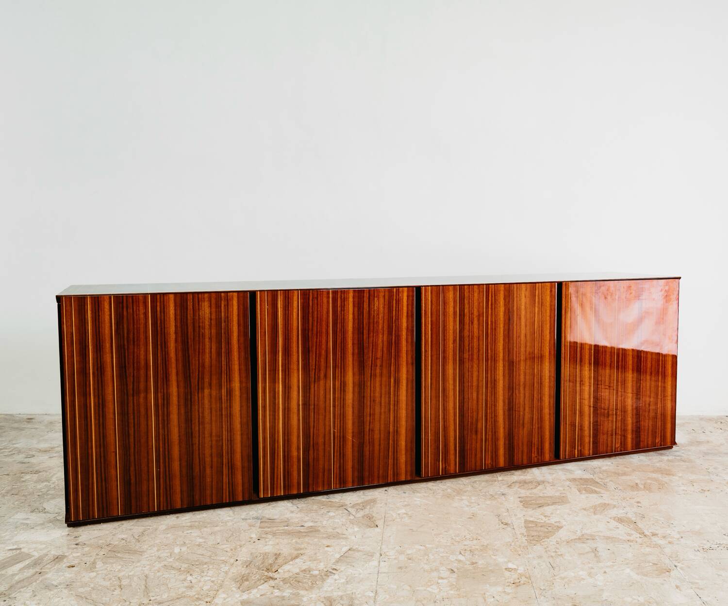 Credenza In Palissandro Monumentale Zebrawood Lacquered Mid-Century De
