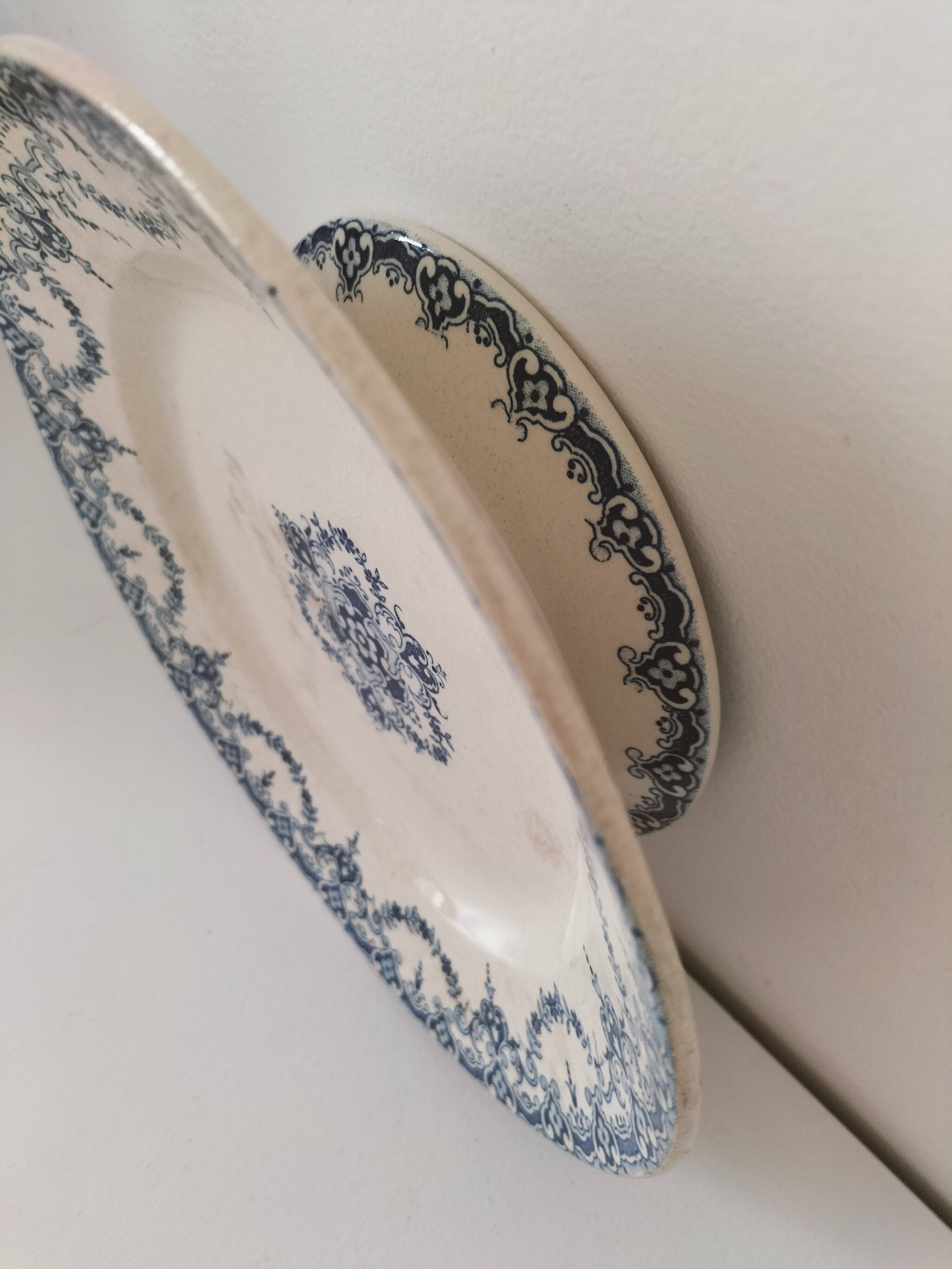 E. Bourgeois footed plate – Excelsior blue decoration, late 19th century
