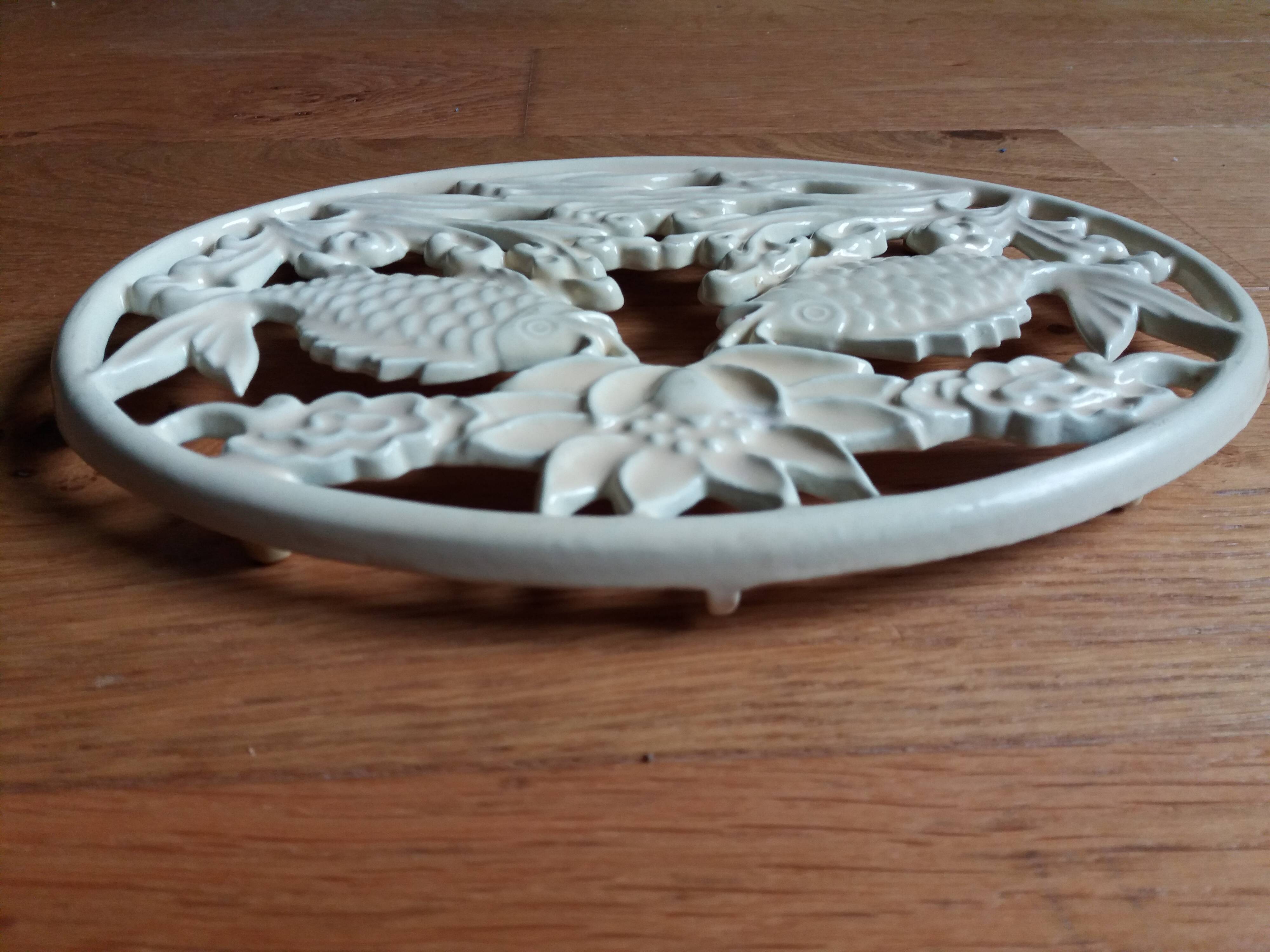 Cast iron fish trivet