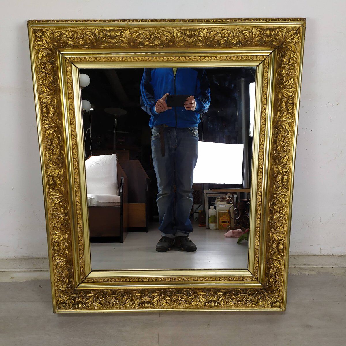 Miroir avec cadre doré