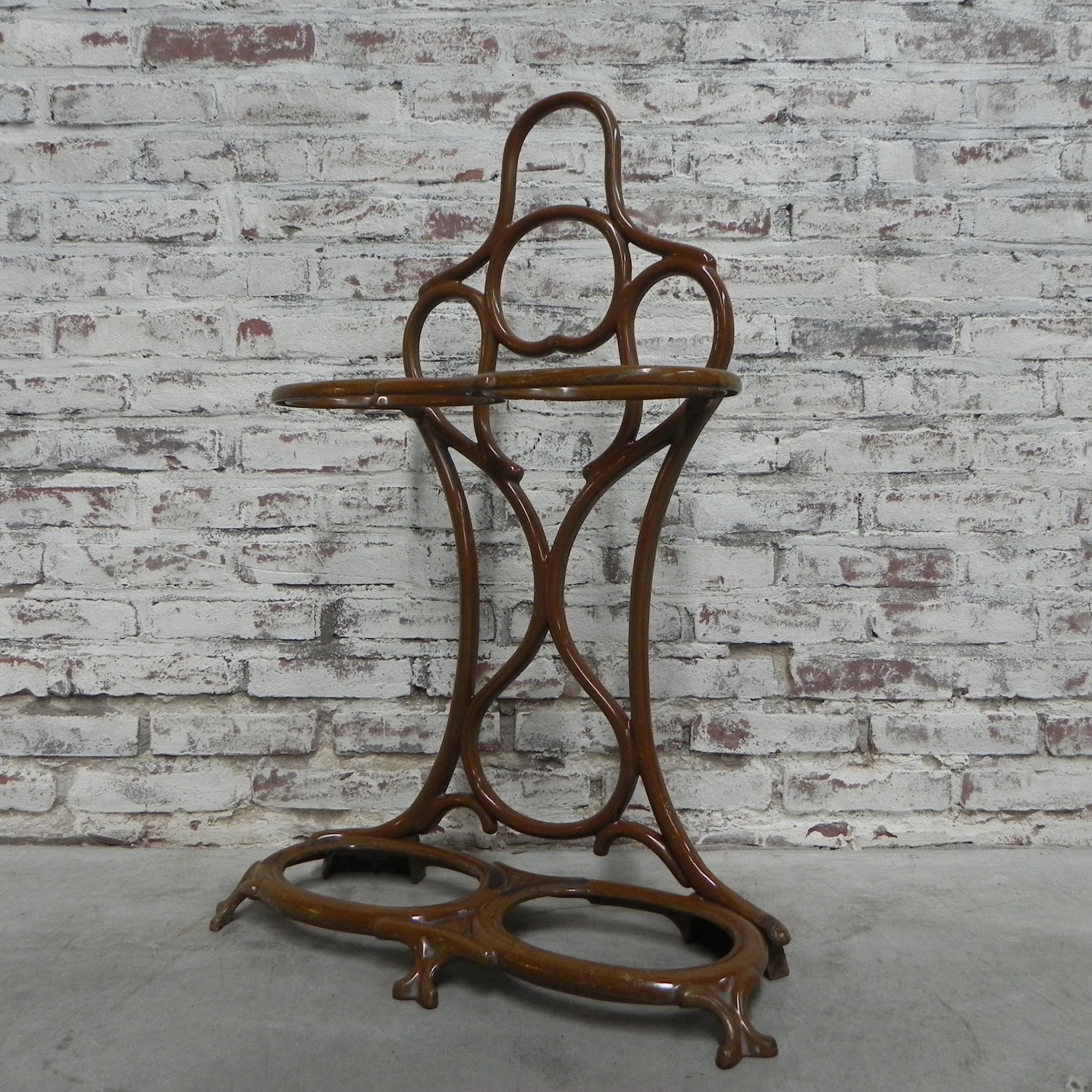 Art Nouveau, cast iron umbrella stand Fonderie Corneau Alfred