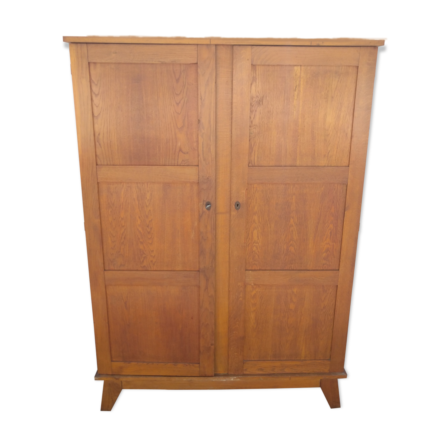 René Gabriel wardrobe