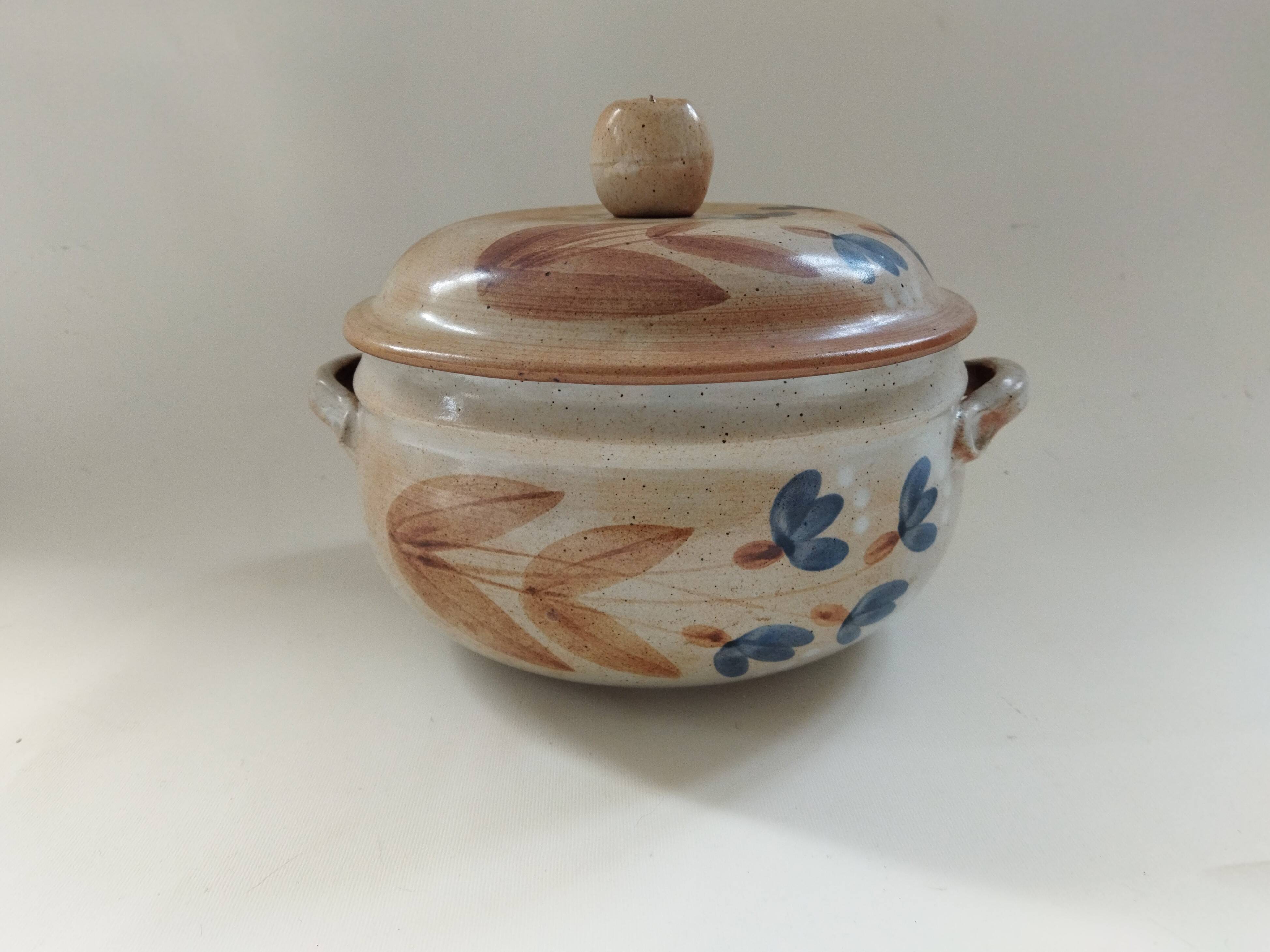 Marais stoneware vegetable bowl