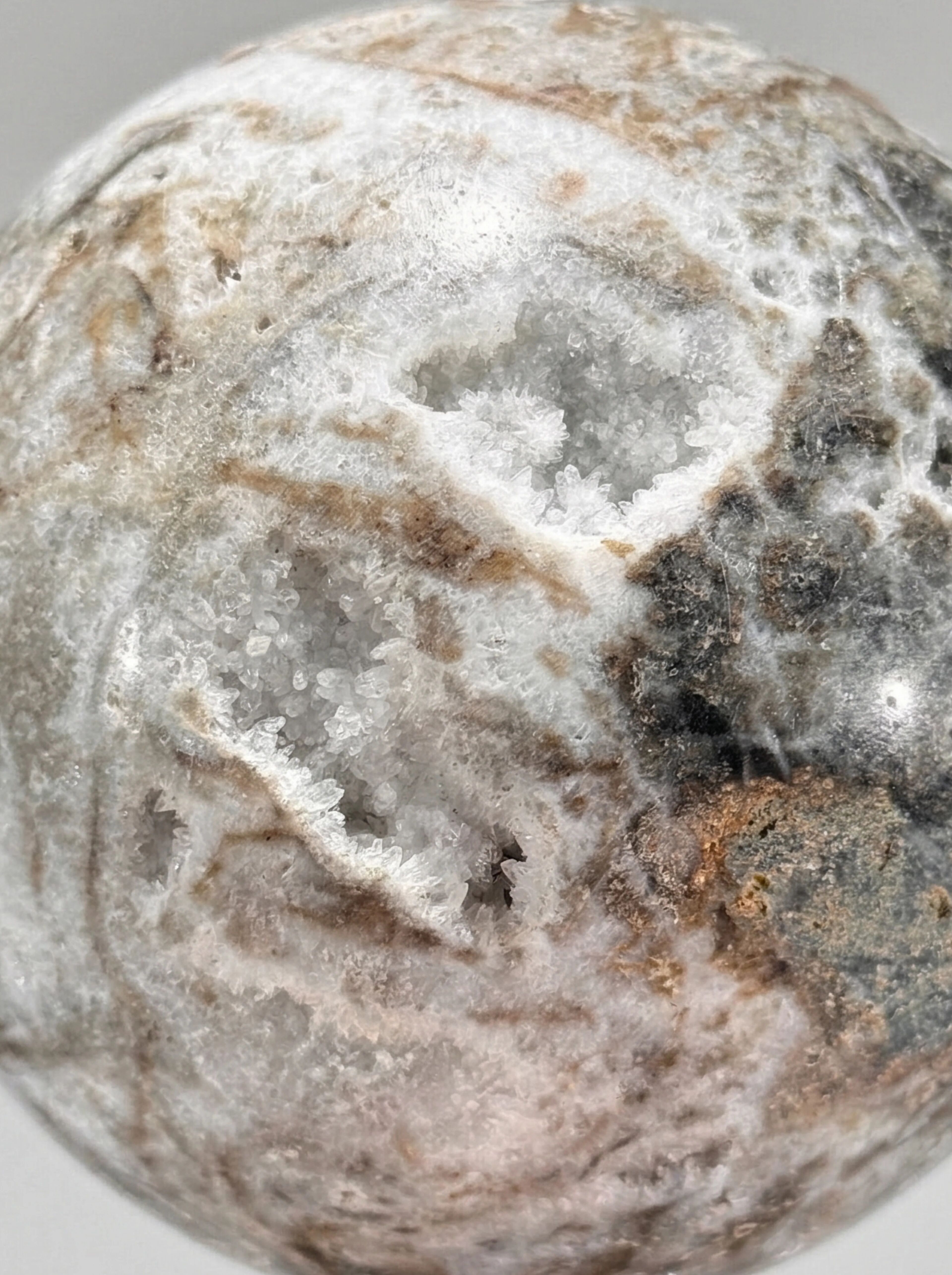 drusy agate spheres (quartz) on bases – mineral decoration
