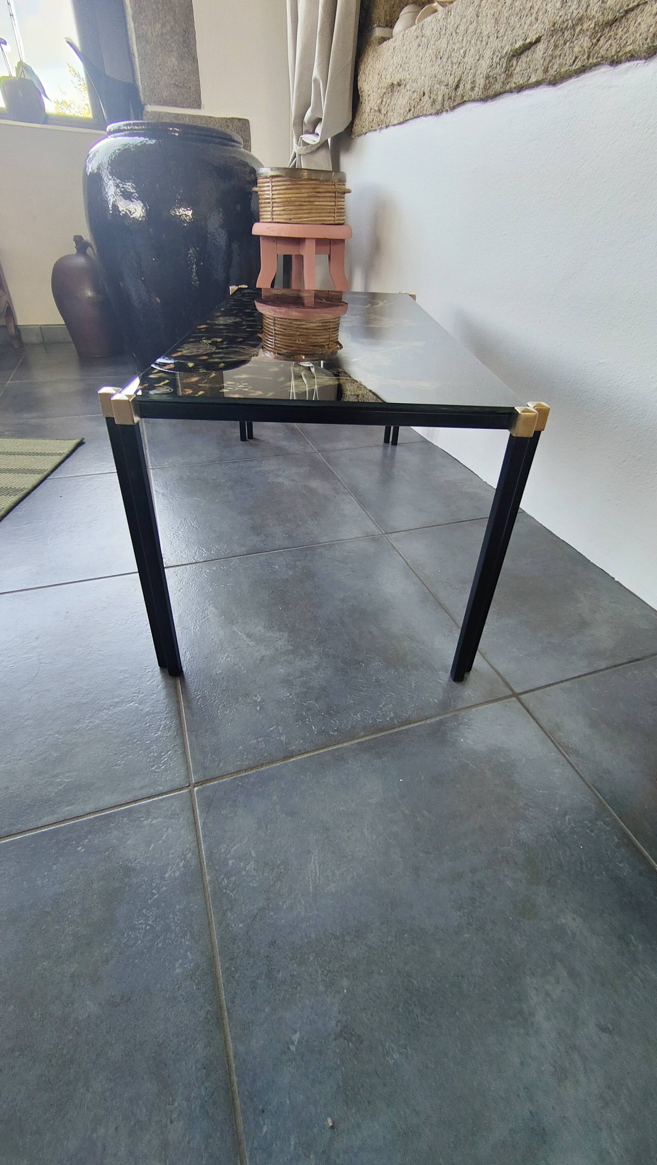 Coffee table signed colpo