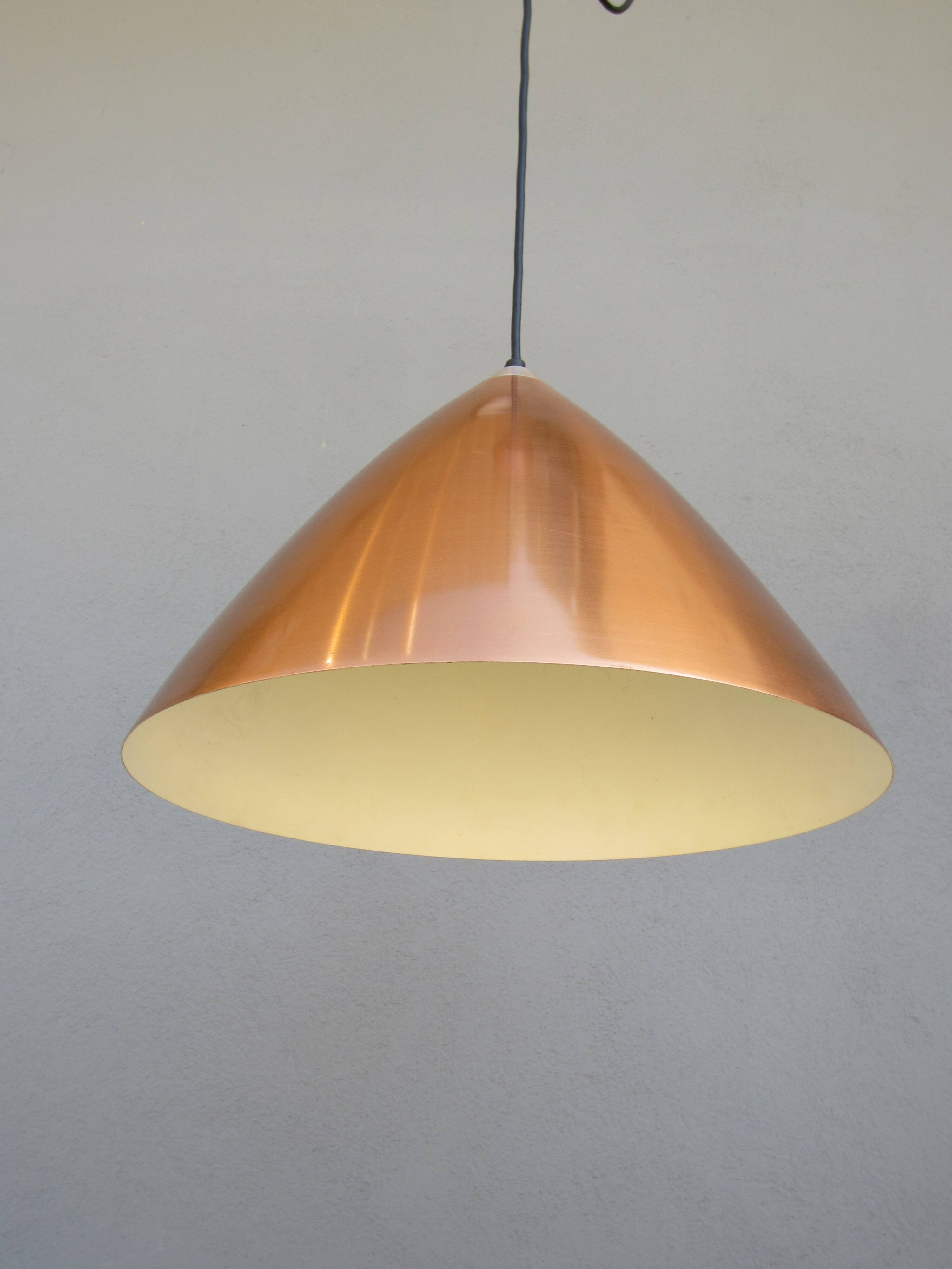 Suspension scandinave en cuivre