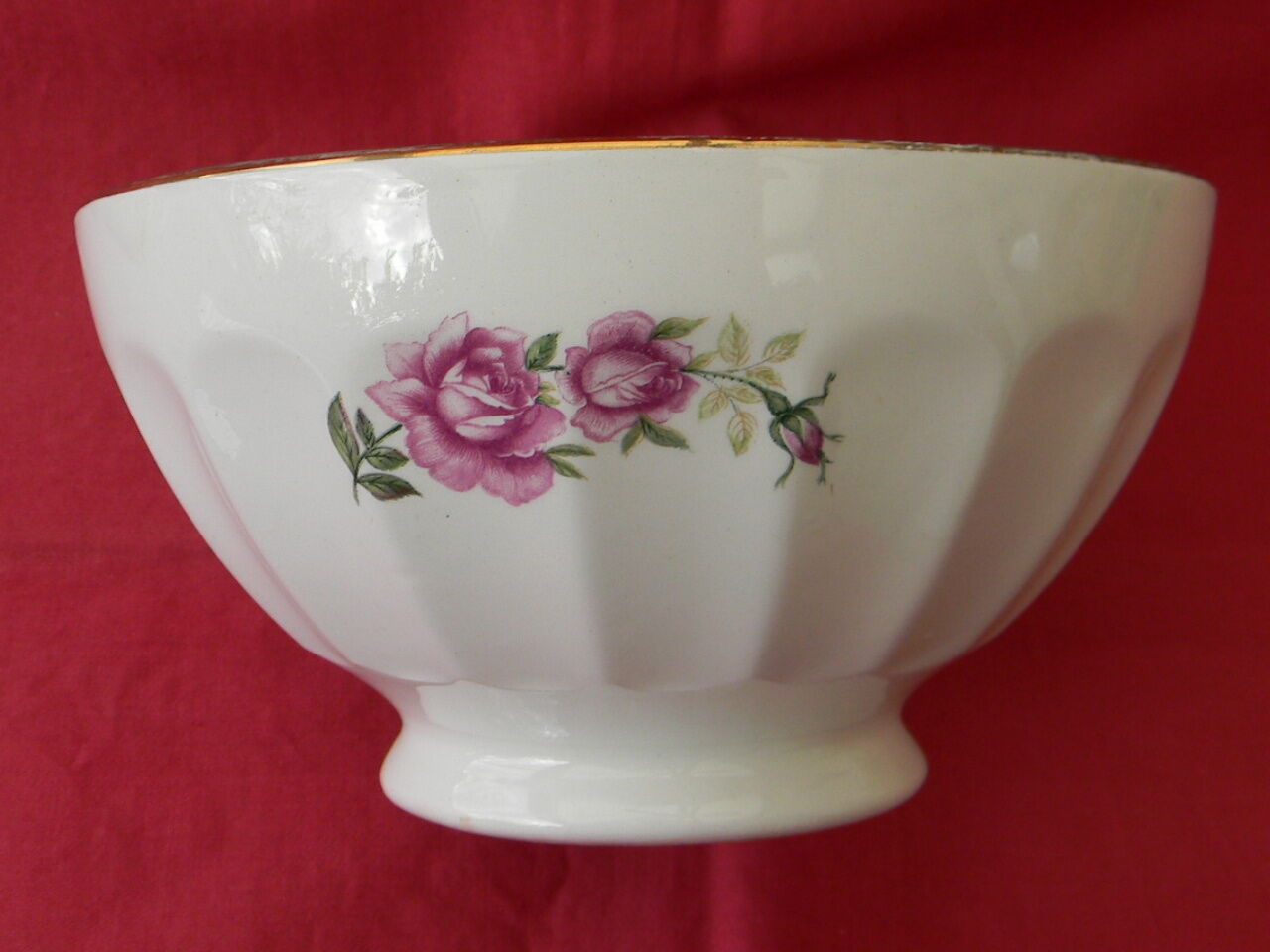 Lot of large old bowls.  Flower decoration.