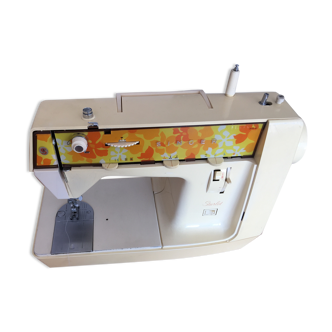 Sewing machine Singer Starlet 354 year 1975