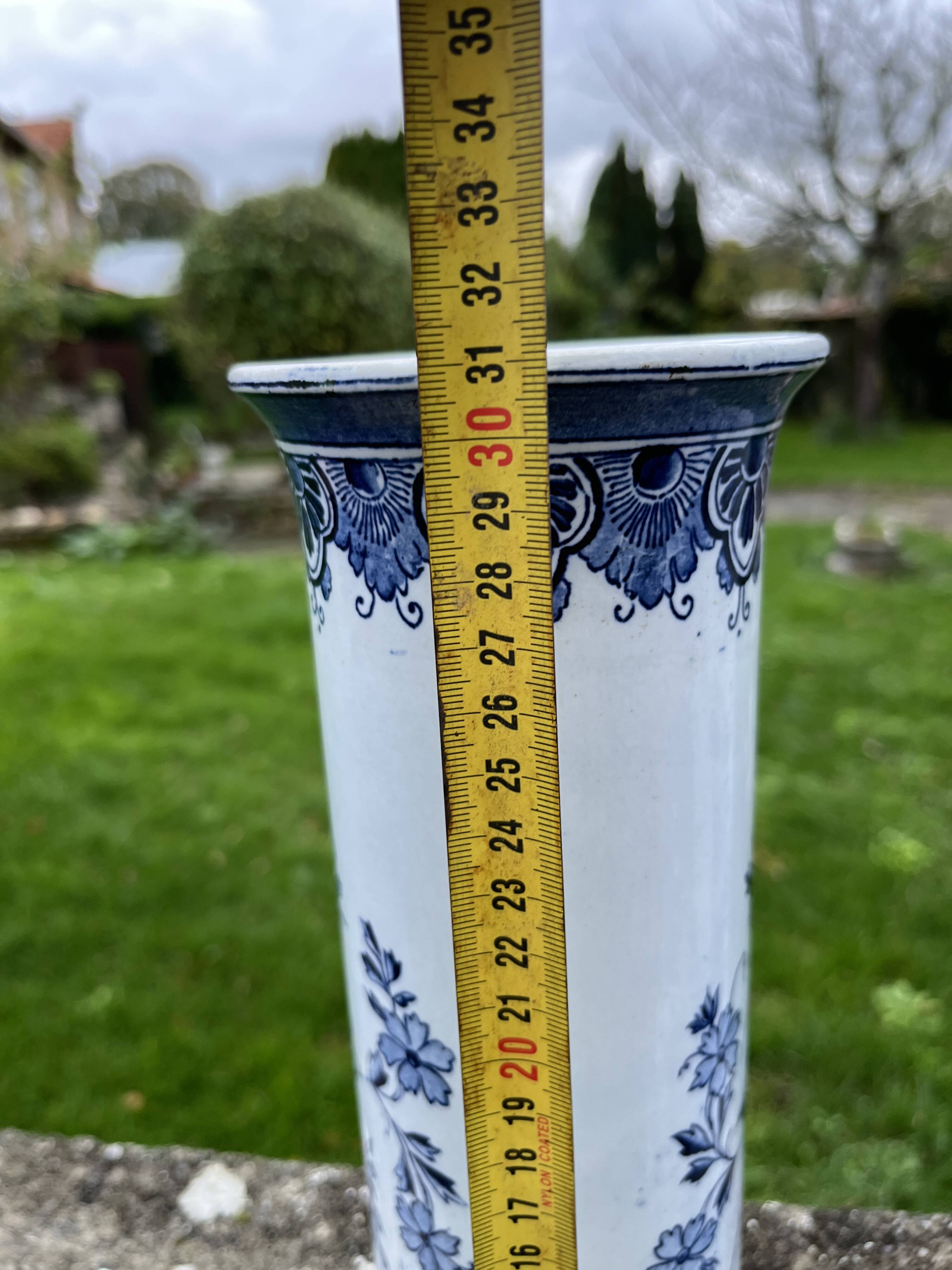 Pair of Delft vases with blue marine decoration