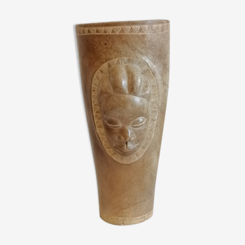 Stone vase of Mbigou