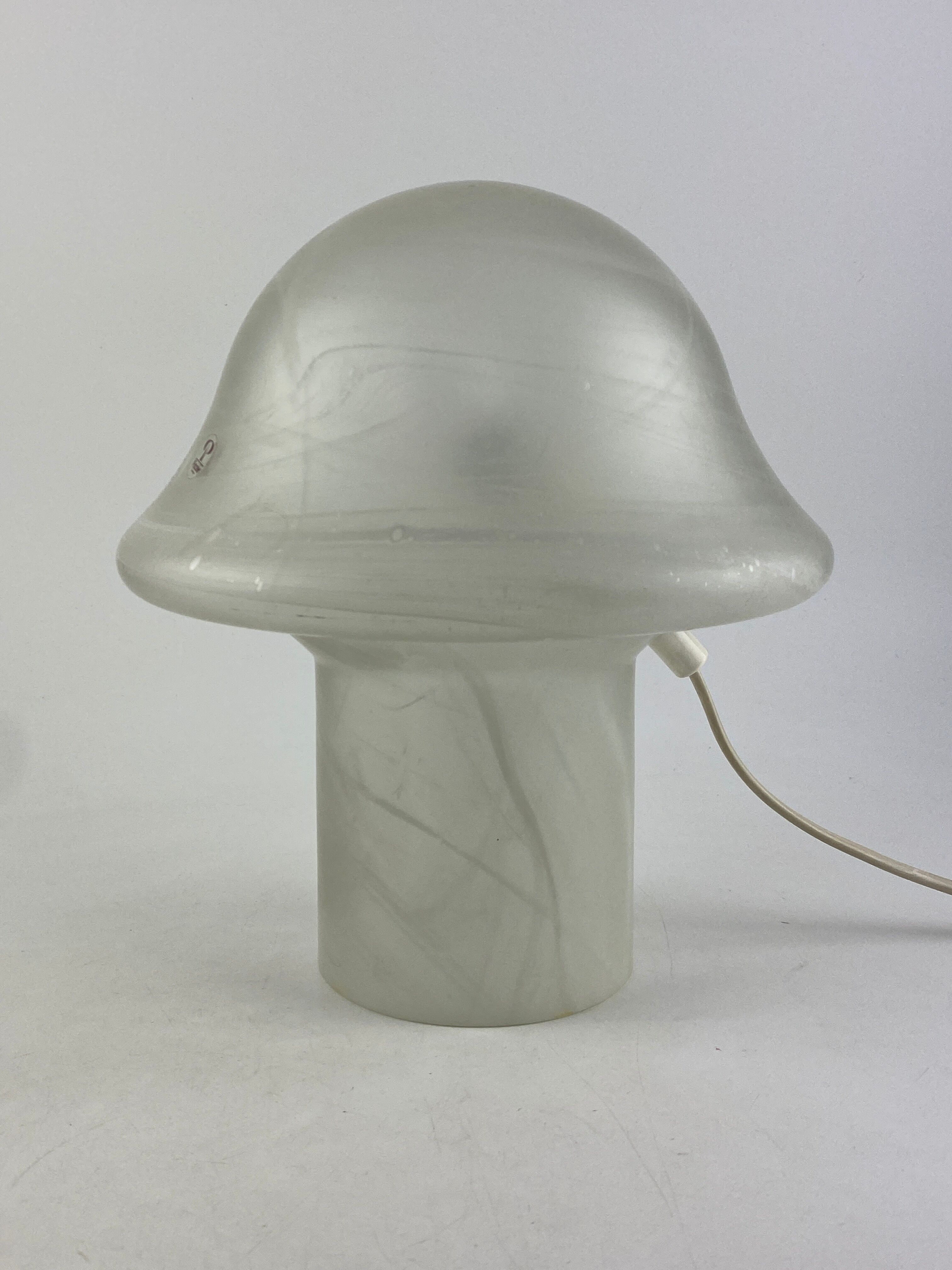 White clear glass peill and putzler mushroom table lamp