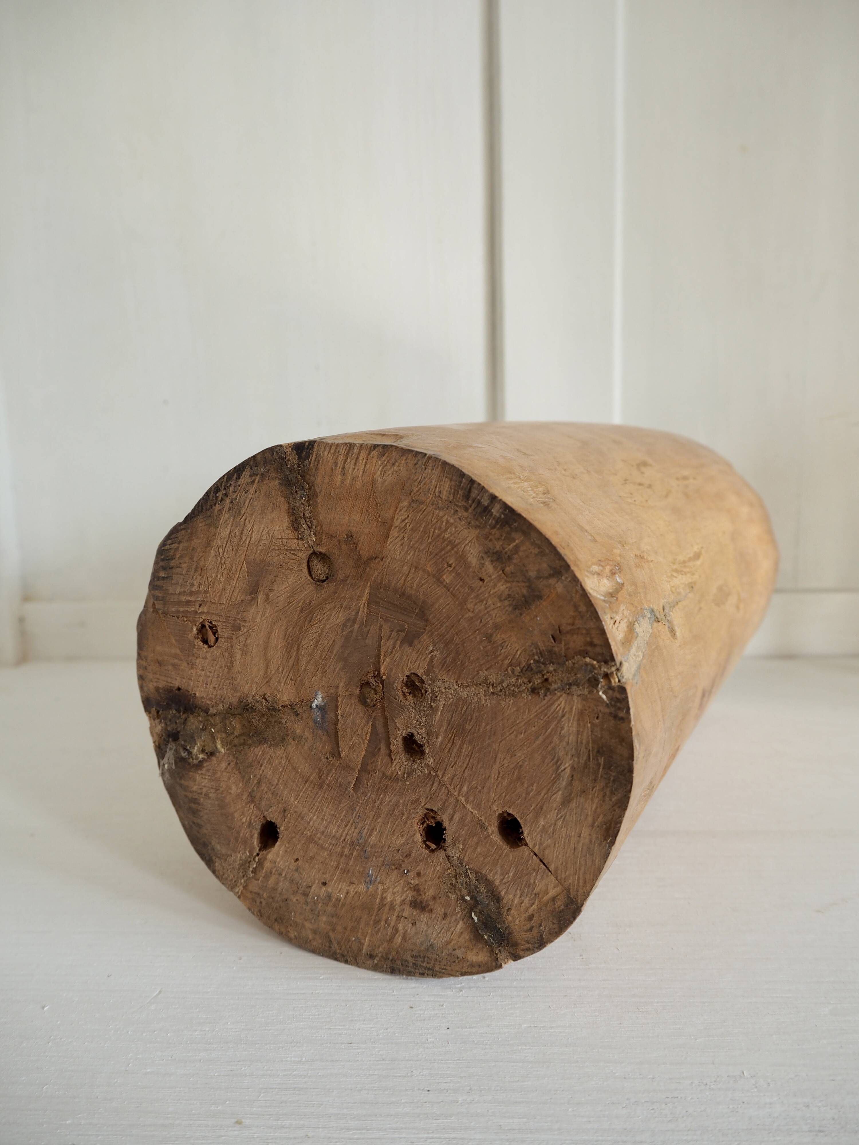 Vase XL en bois brutaliste