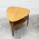 Guéridon / table basse tripode Bow Wood dessin Steiner pour Baumann 1960
