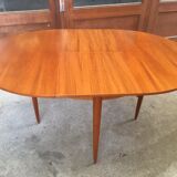 Table de salle à manger en teck