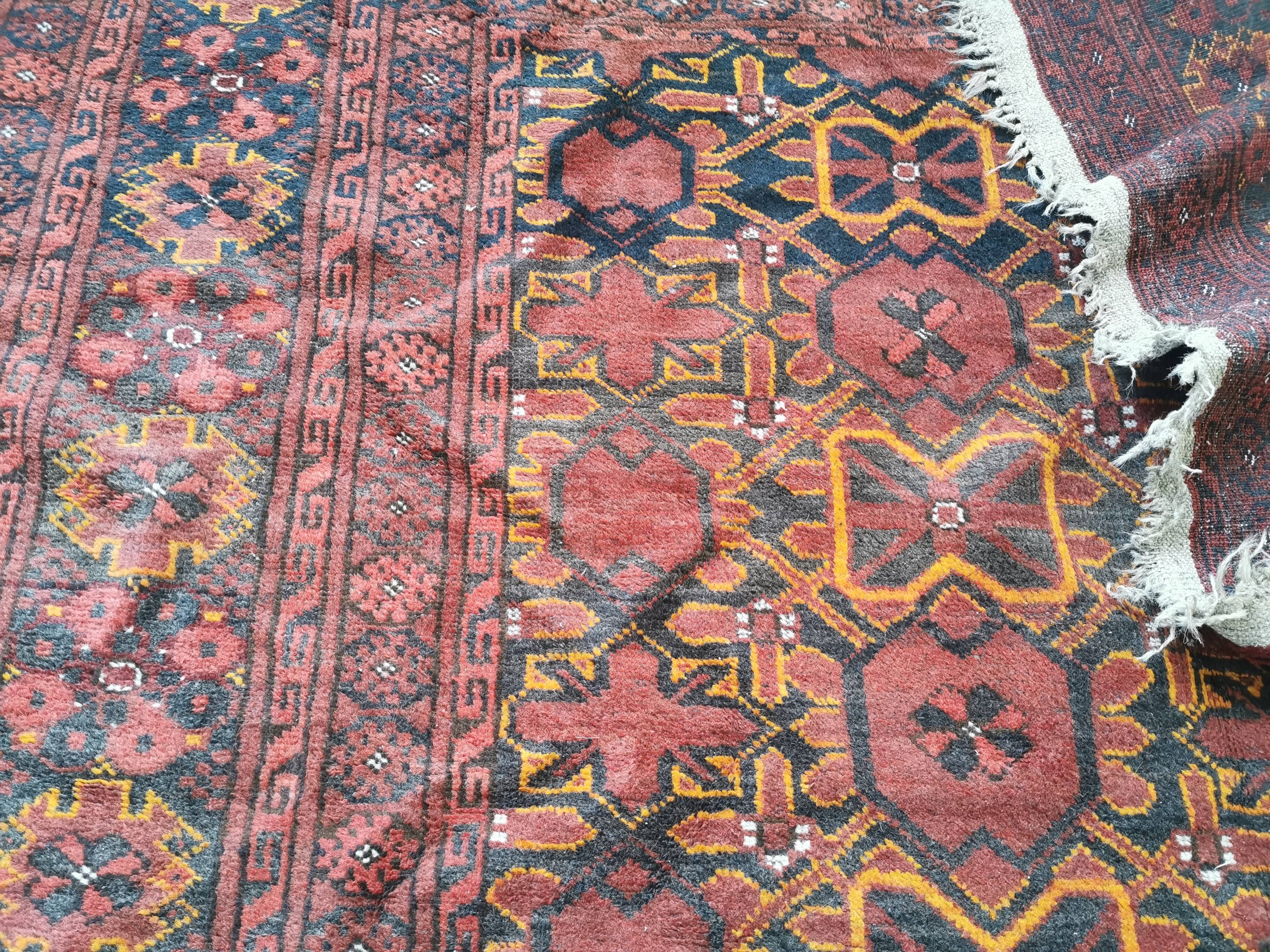 Large handmade Persian rug 310/230 cm