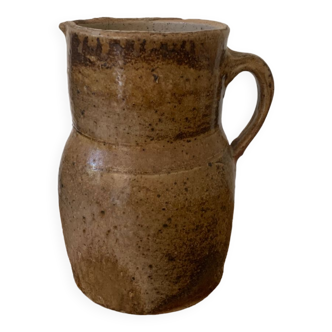 Sandstone pitcher