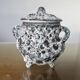 Vase pique fleur tripode fat lava