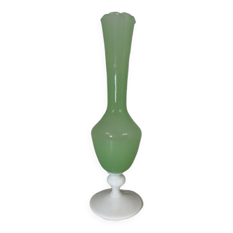 Vase opaline