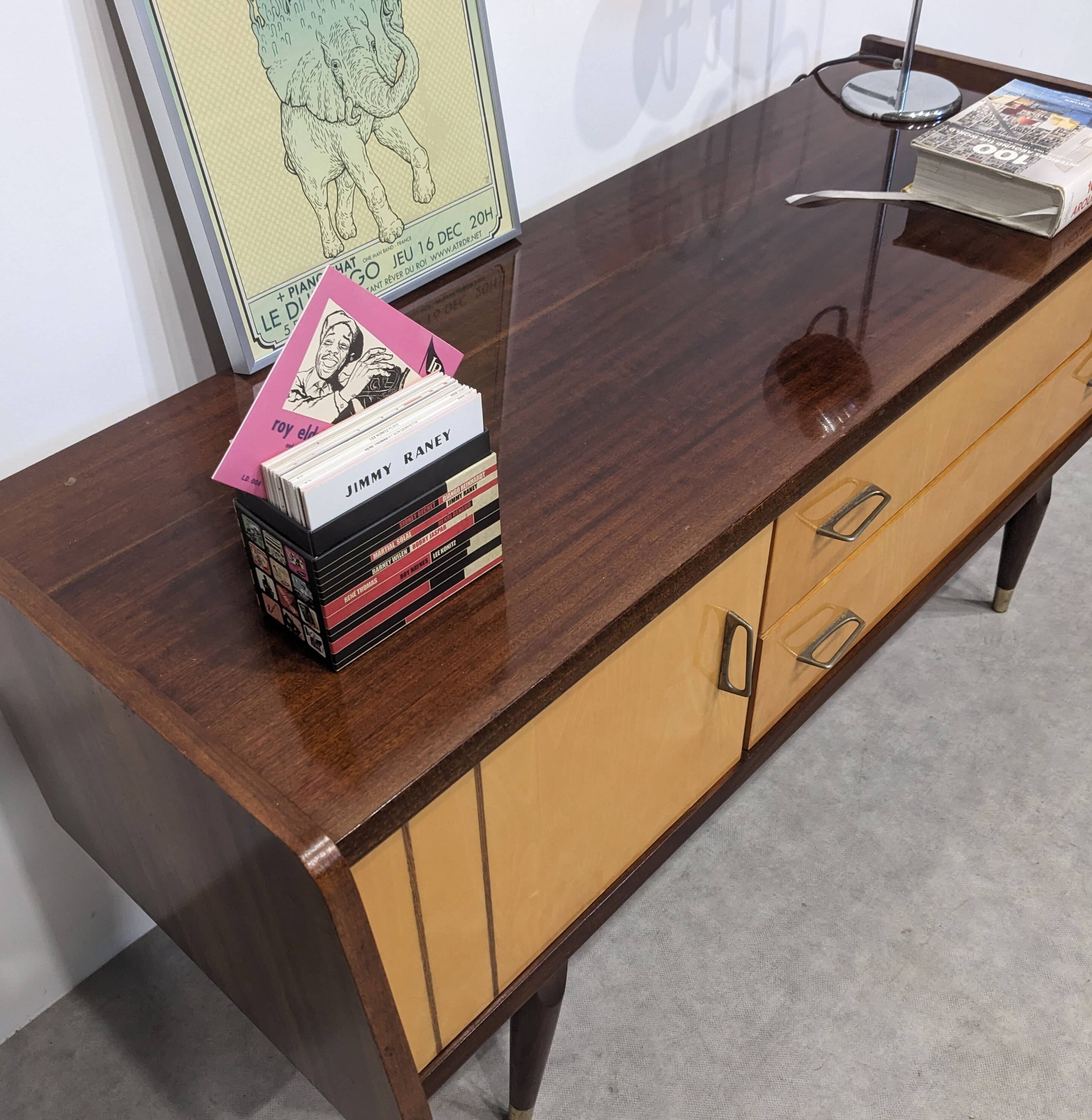 Enfilade vintage rockabilly