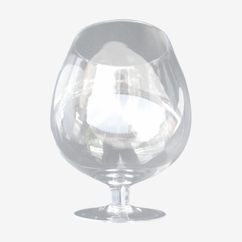 Vase en verre forme "verre a pied"