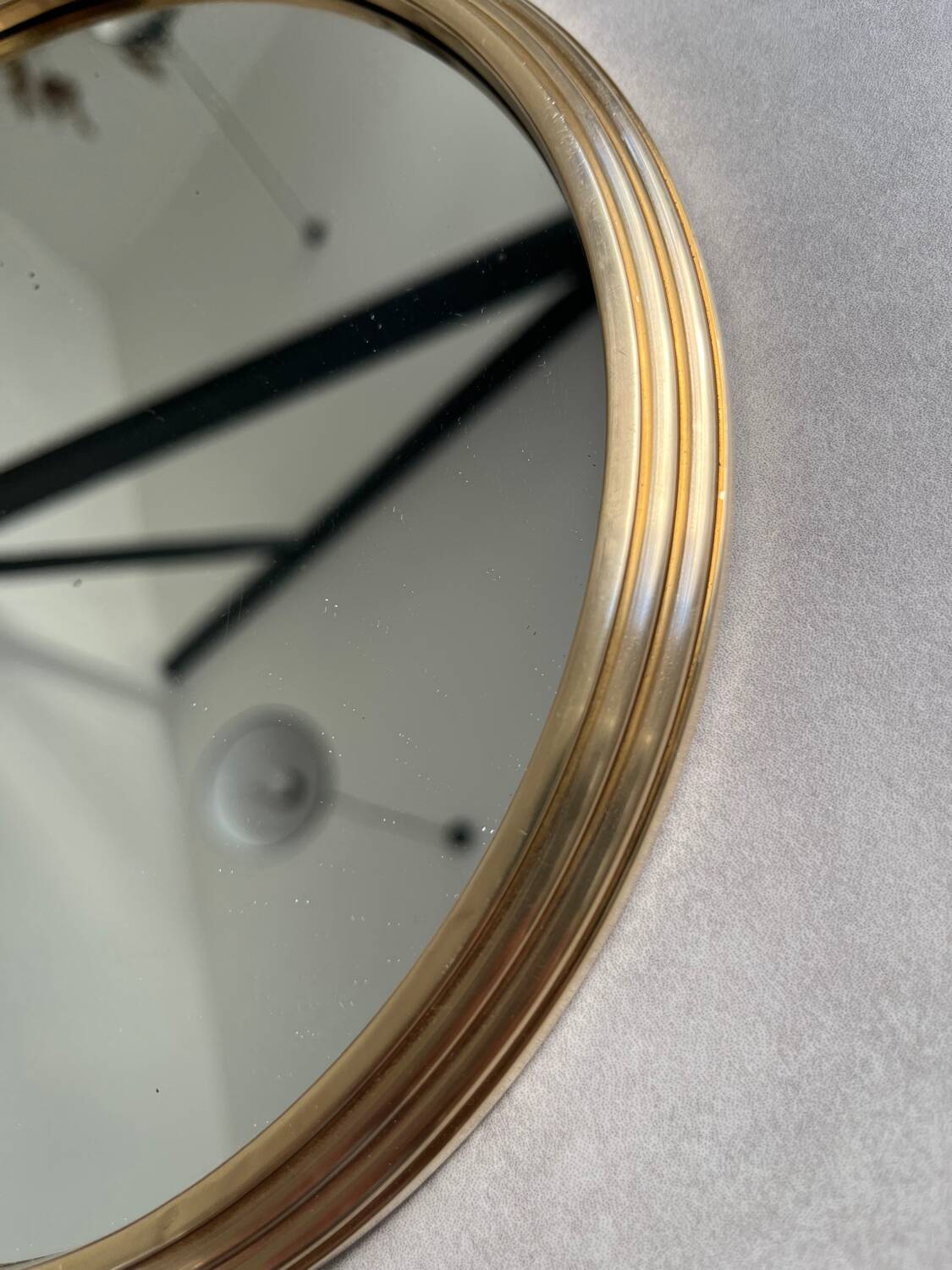 Golden Art Deco mirror plateau