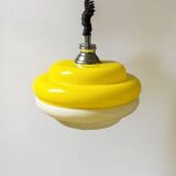 Lampe à suspension en acrylique Space Age des années 70 en jaune et blanc, Italie