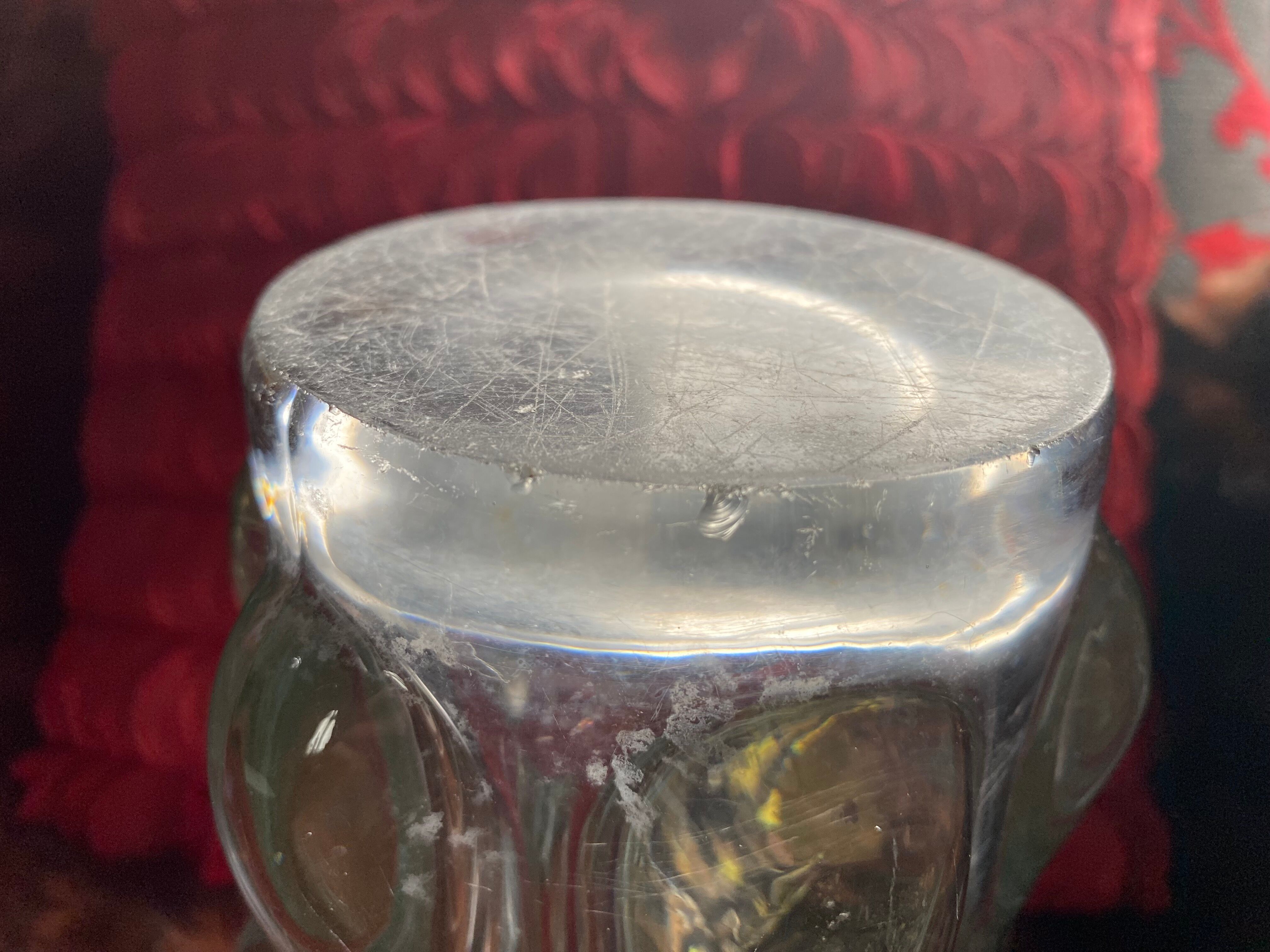 Giraffe vase in crystal from Vannes