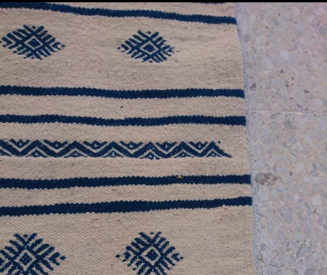 Carpet berber kilim beige and blue in pure wool 200x110cm