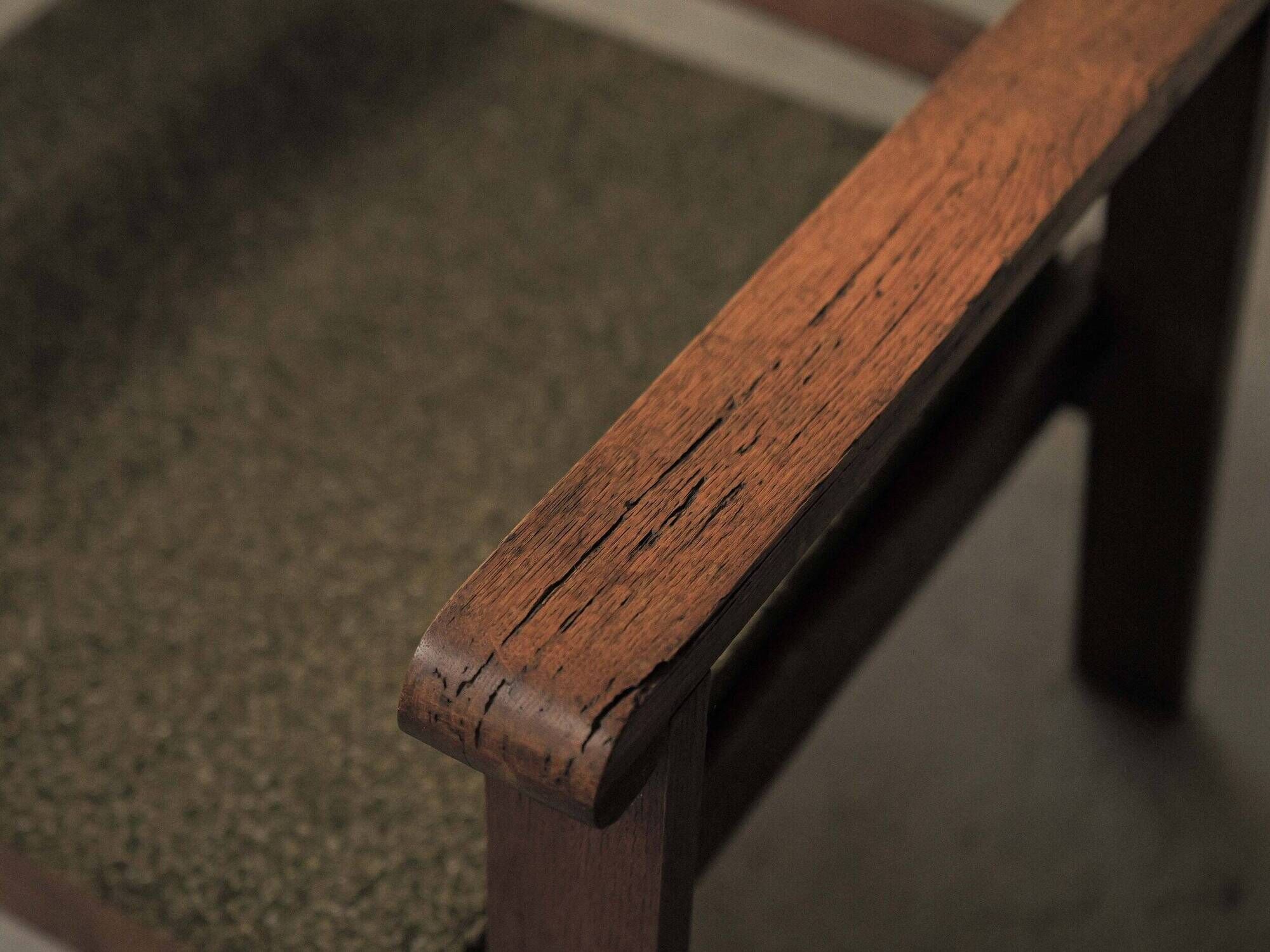 Pair of modernist armchairs in oak, Reconstruction, circa 1940