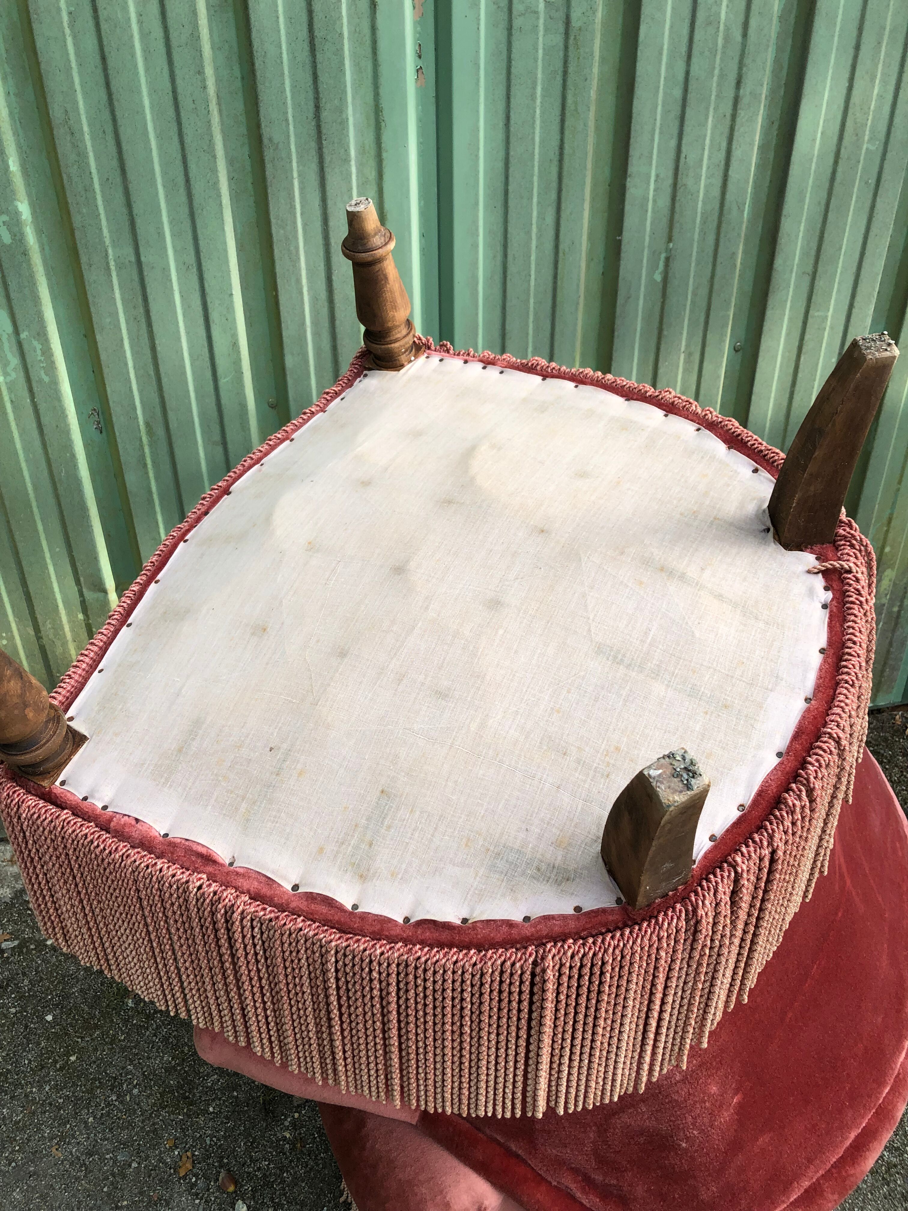 Duo de fauteuils vintage crapaud en velours saumon