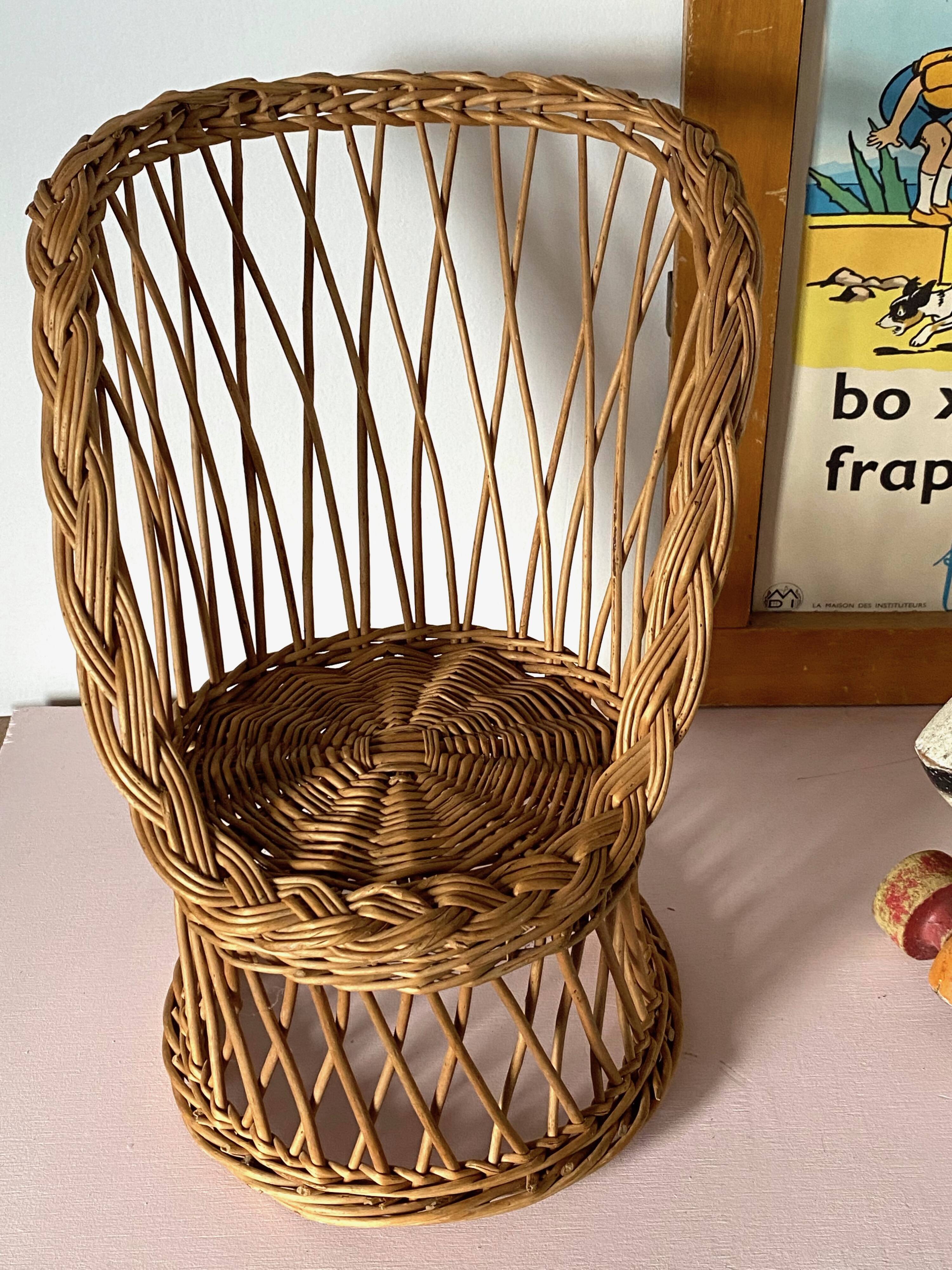 Rattan armchair for doll
