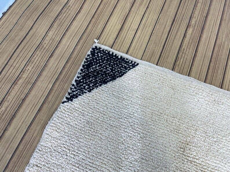 Tapis beni ouraine fait main taille 100 x 200 cm