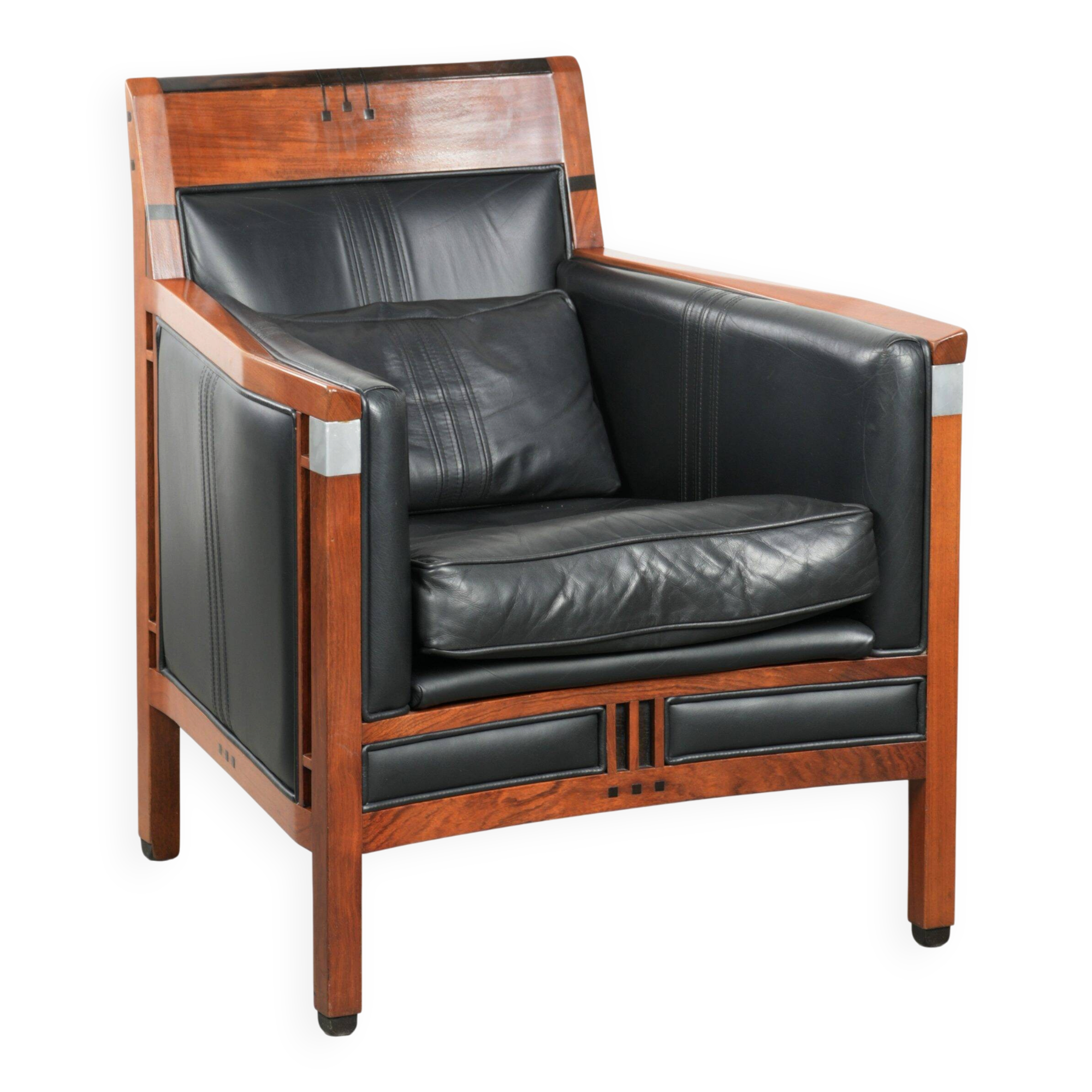 Black leather Art Deco design armchair in good condition